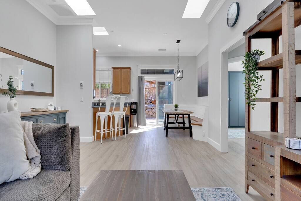 Photo of Bedroom in Lakeside