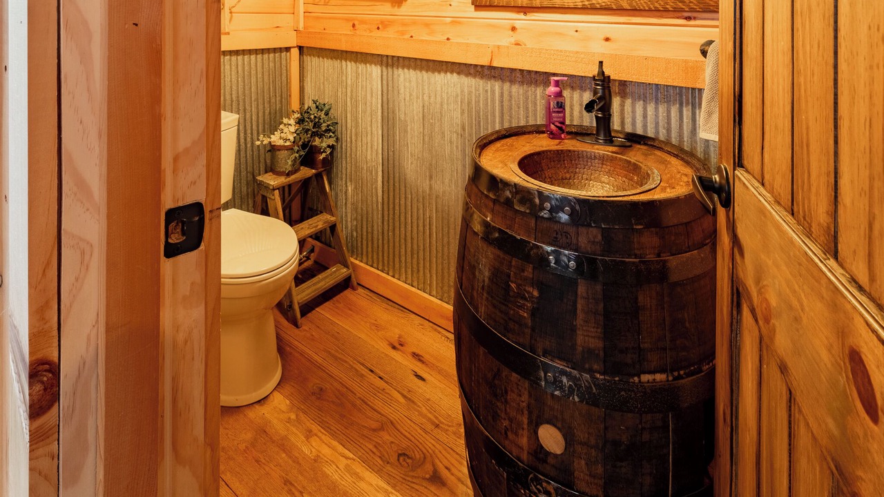 Photo of Bathroom in Higden