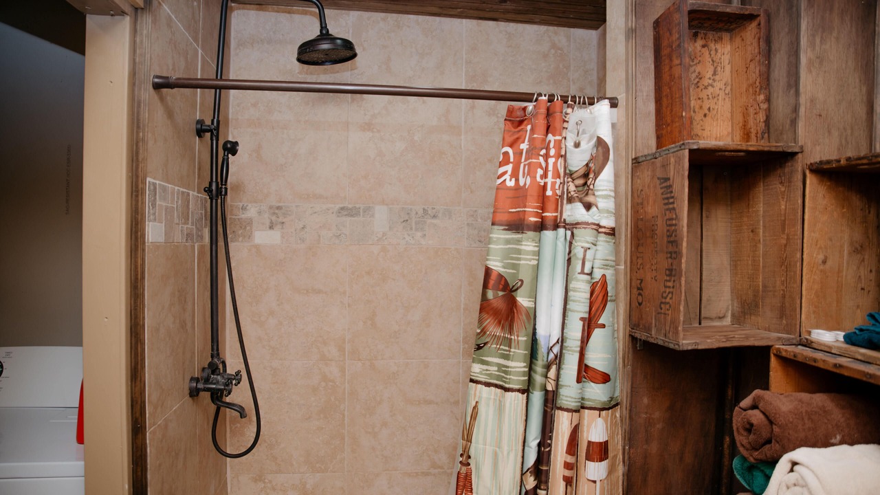 Photo of Bathroom in Higden