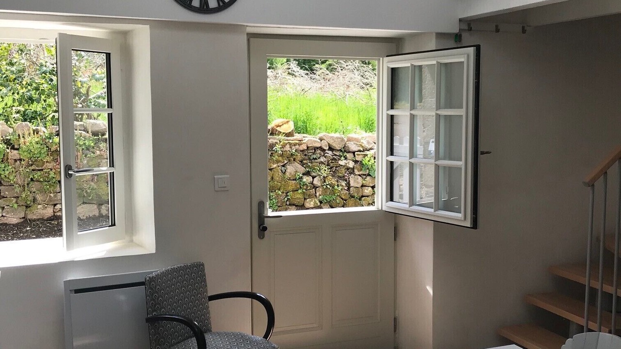 Photo of Others in Locronan