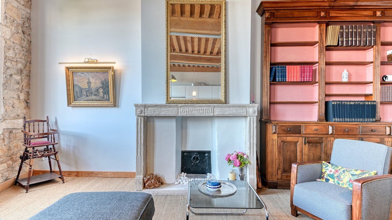 Photo of Livingroom in Griffon - Royale