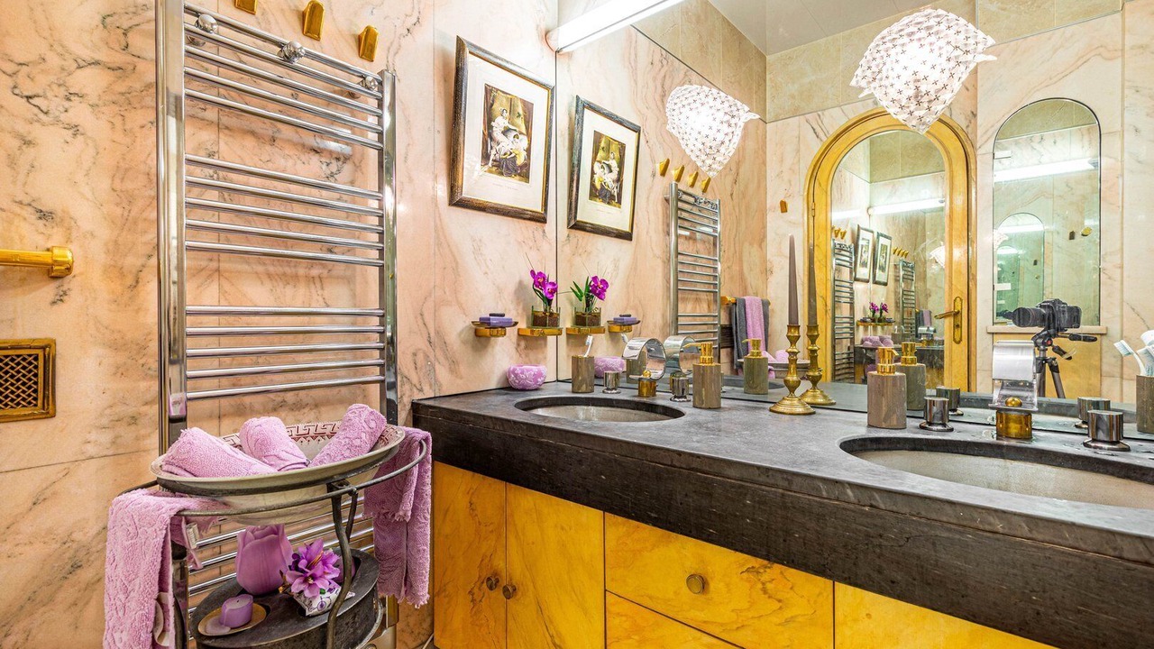 Photo of Bathroom in Porte-Dauphine