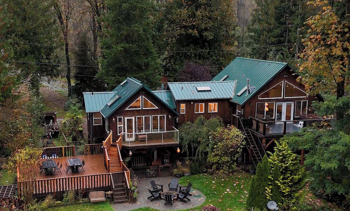 Photo of Outdoor in Gold Bar