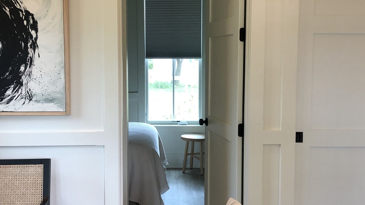 Photo of Bedroom in Northwest Quadrant