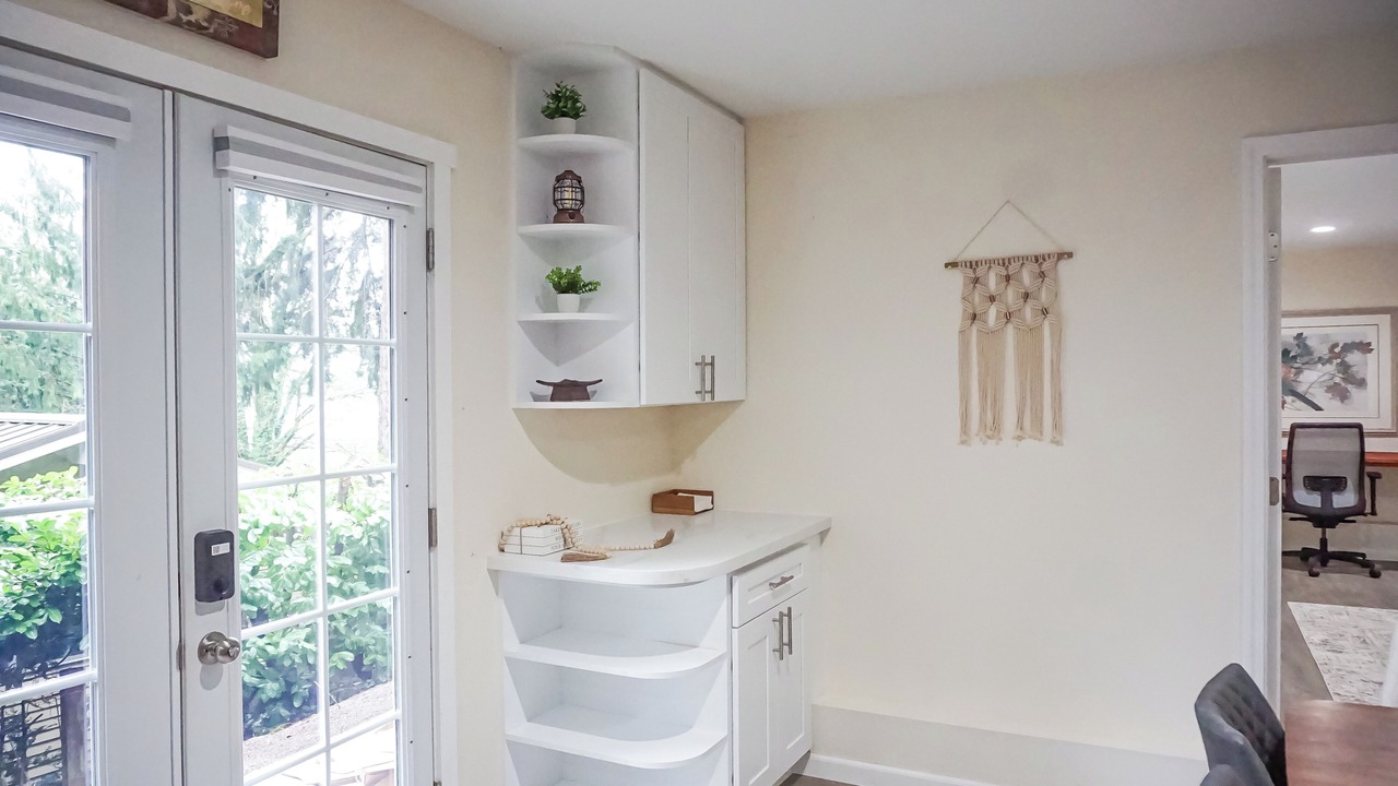 Photo of Others in East Lake Hills