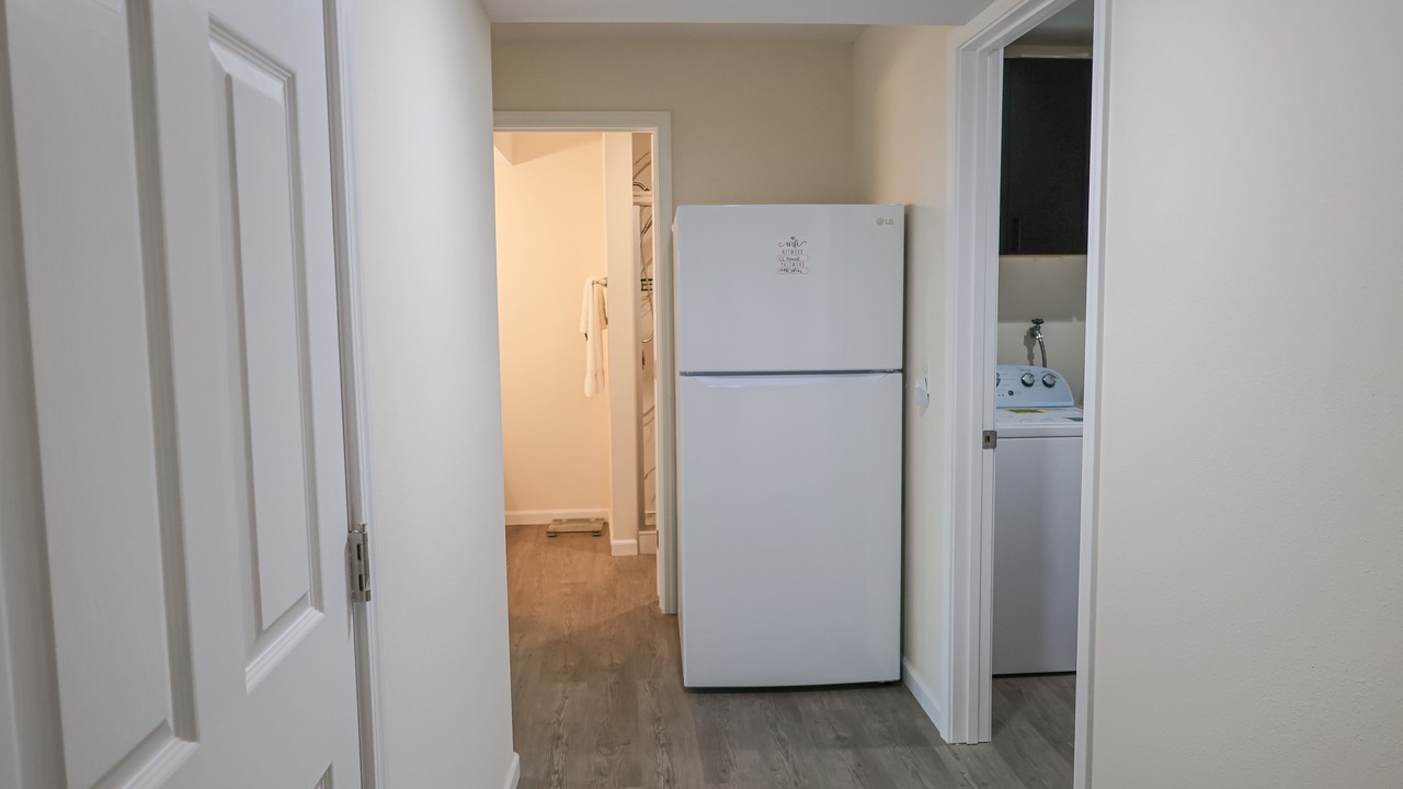 Photo of Others in East Lake Hills