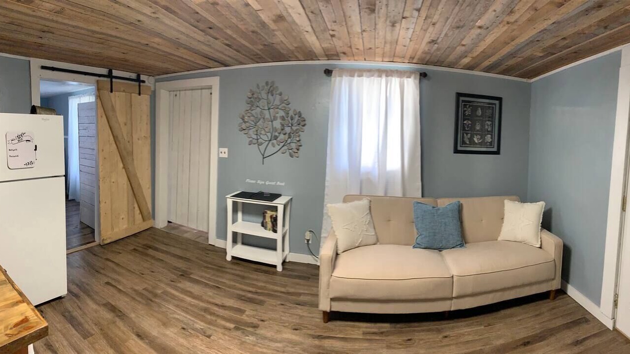 Photo of Livingroom in Kansas
