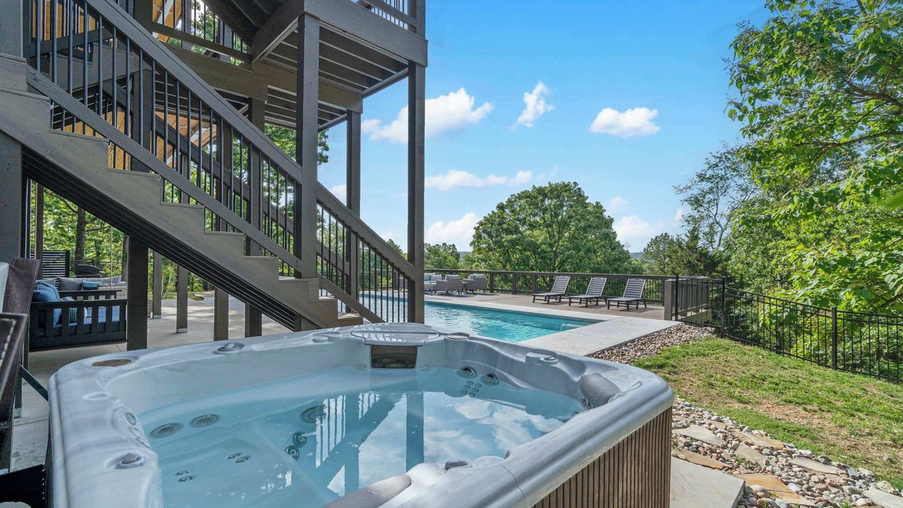 Photo of Patio Balcony in Rogers