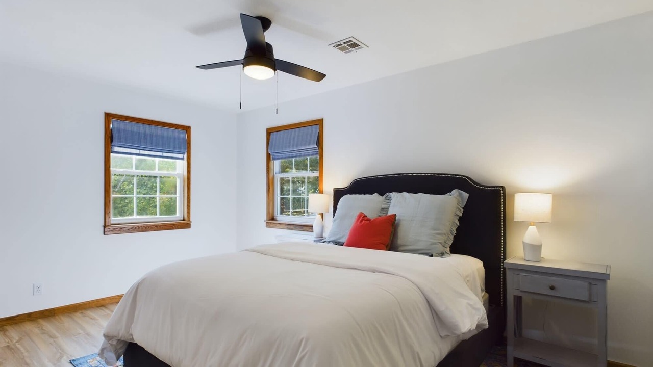 Photo of Bedroom in Rogers