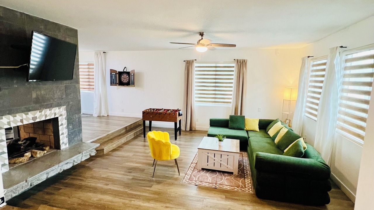 Photo of Livingroom in Desert Hot Springs