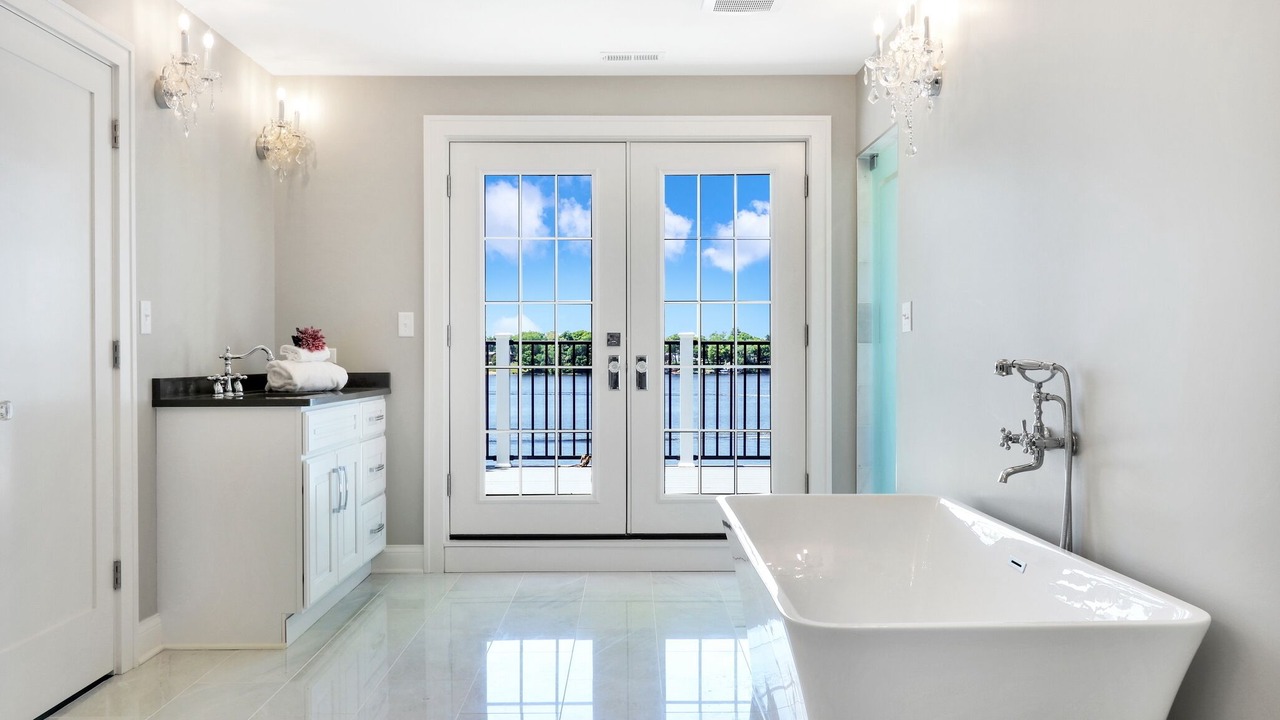 Photo of Bathroom in Lake Catherine