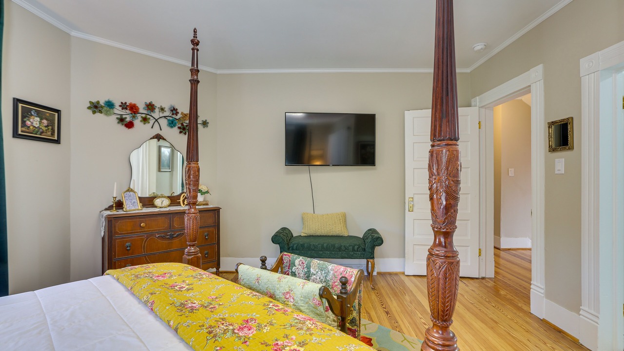 Photo of Bedroom in Danville