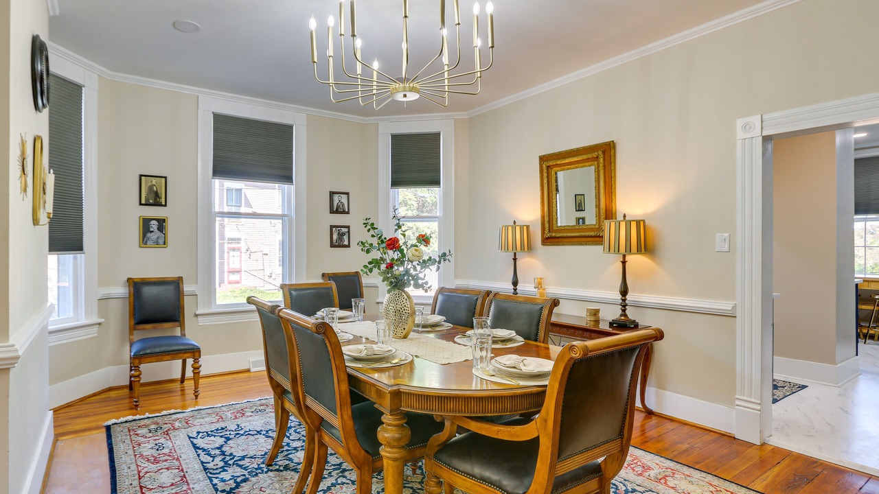 Photo of Livingroom in Danville