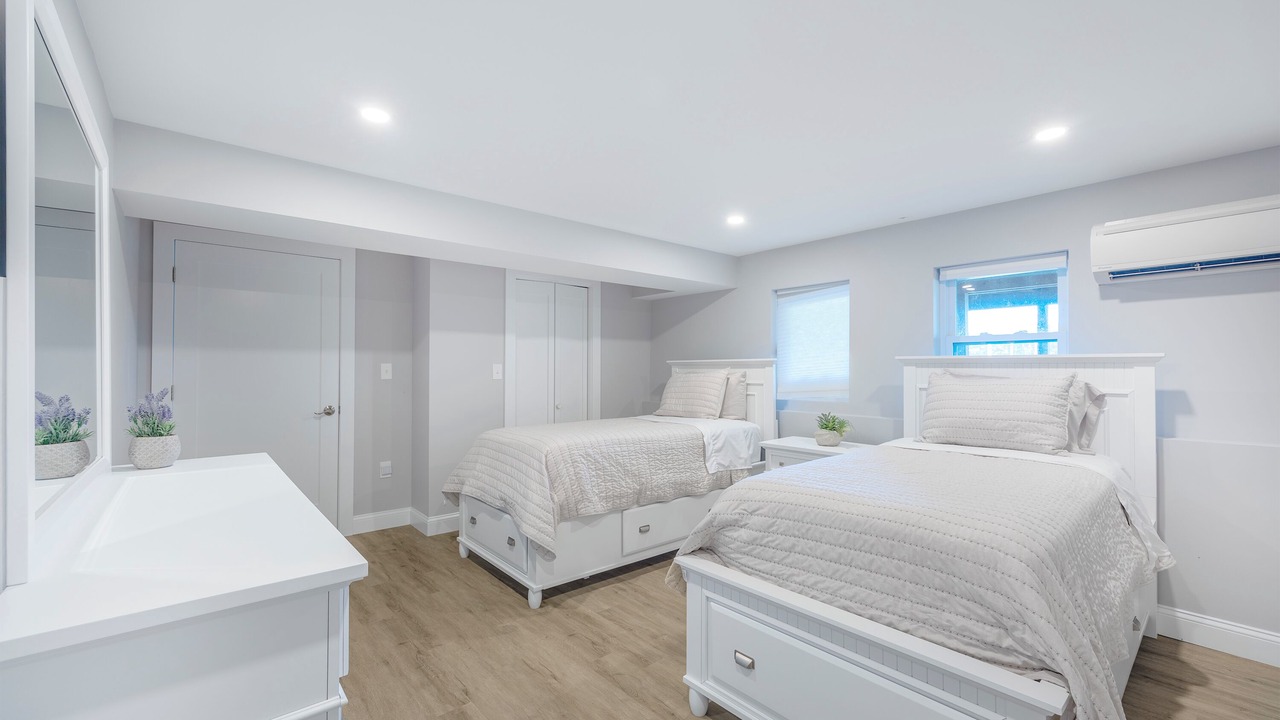 Photo of Bedroom in Northwest Harwich