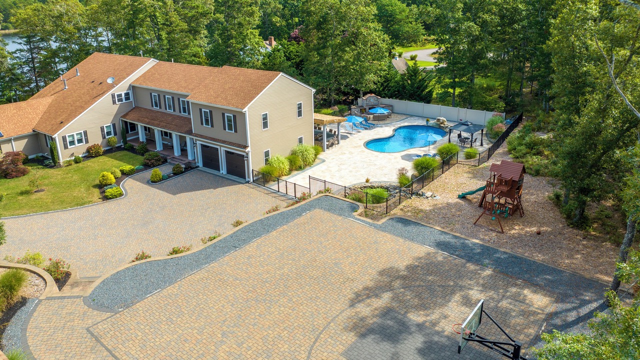 Photo of Outdoor in Northwest Harwich