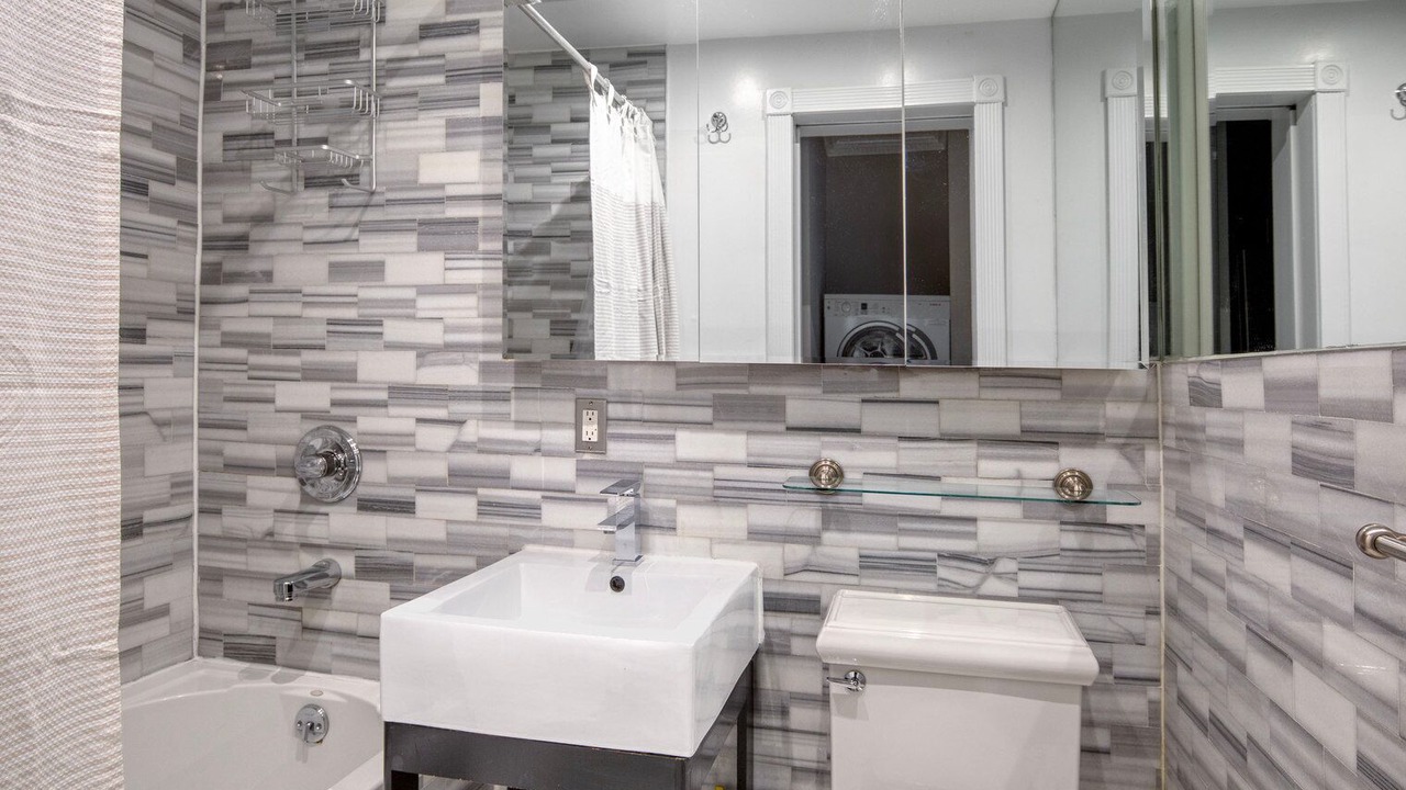 Photo of Bathroom in Rose Hill