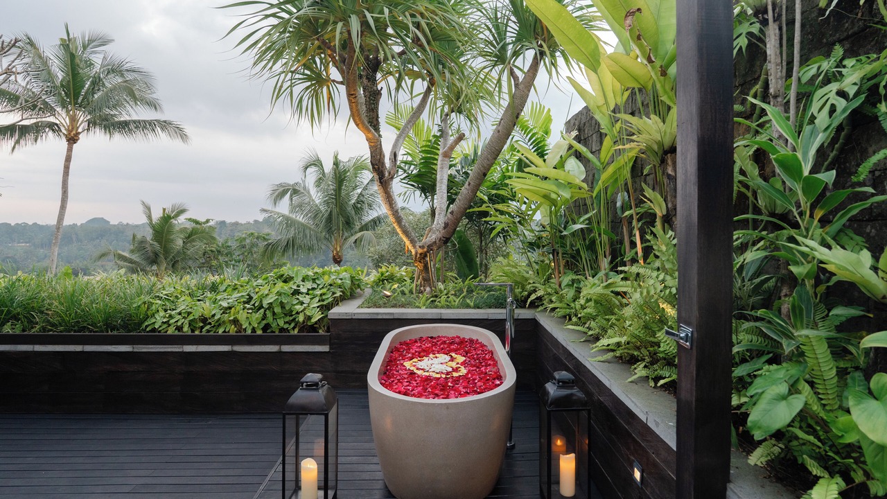 Photo of Outdoor in Sayan