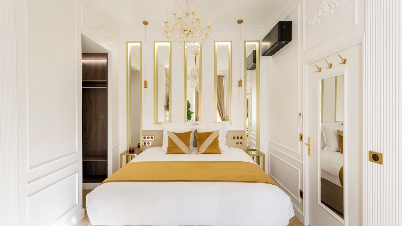 Photo of Bedroom in Arts-et-Metiers