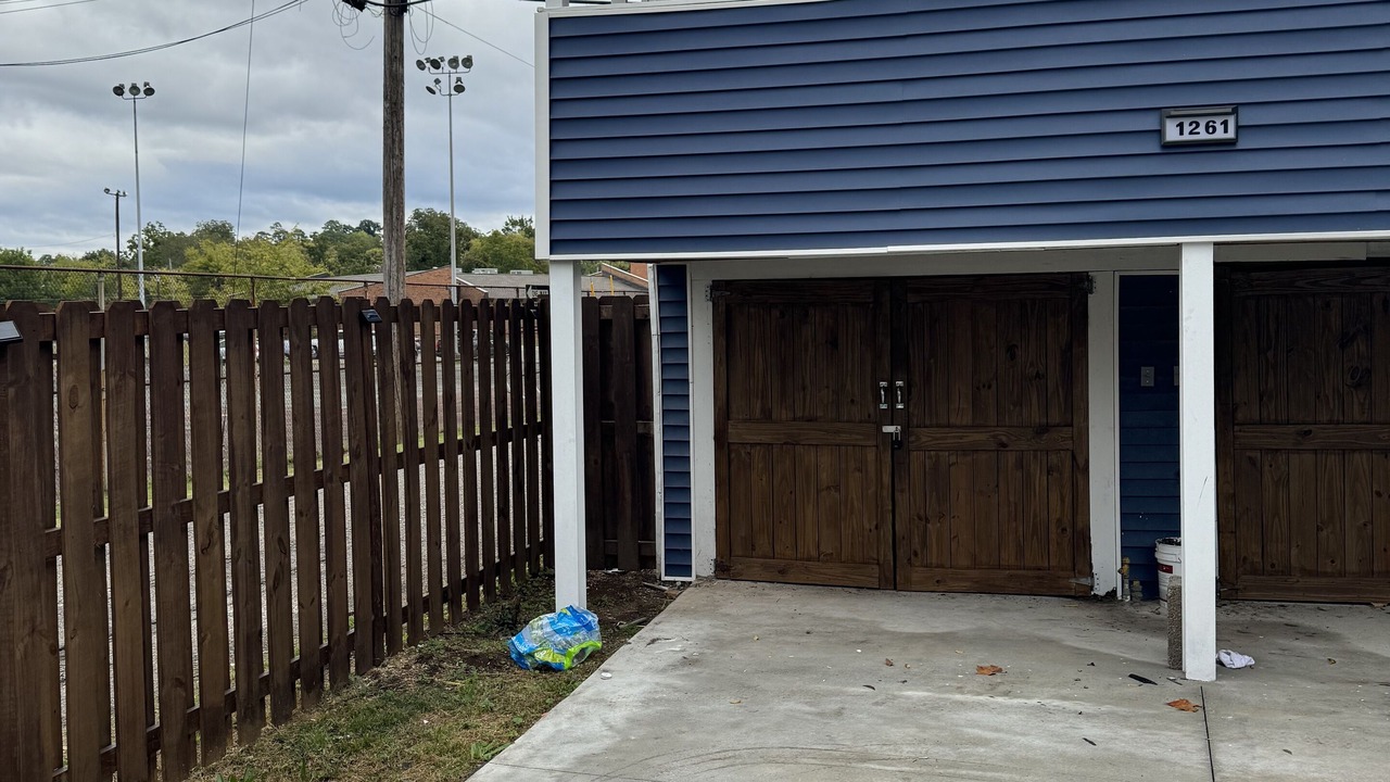 Photo of Outdoor in Tarrant