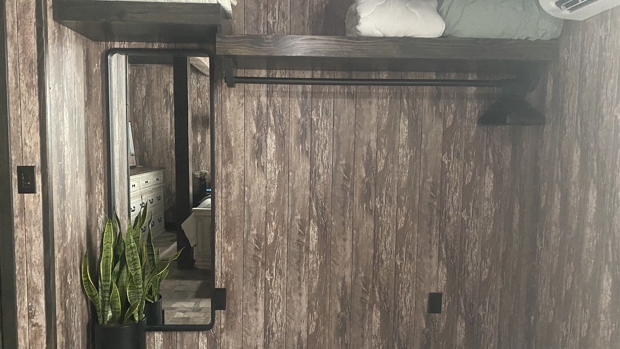 Photo of Bedroom in Hutchinson