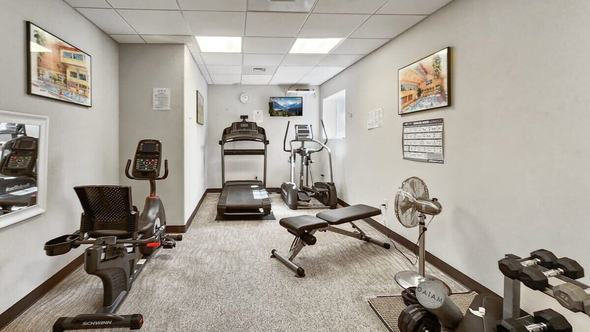 Photo of Bedroom in Summit Cove