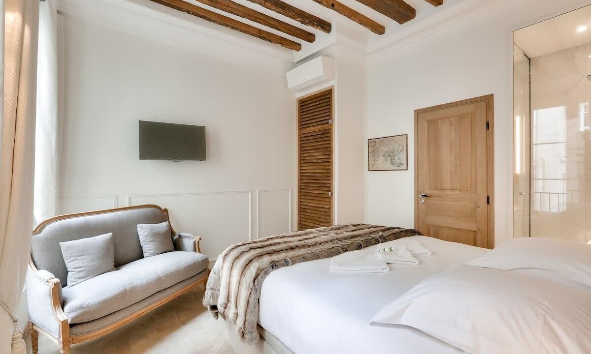 Photo of Bedroom in Bonne-Nouvelle