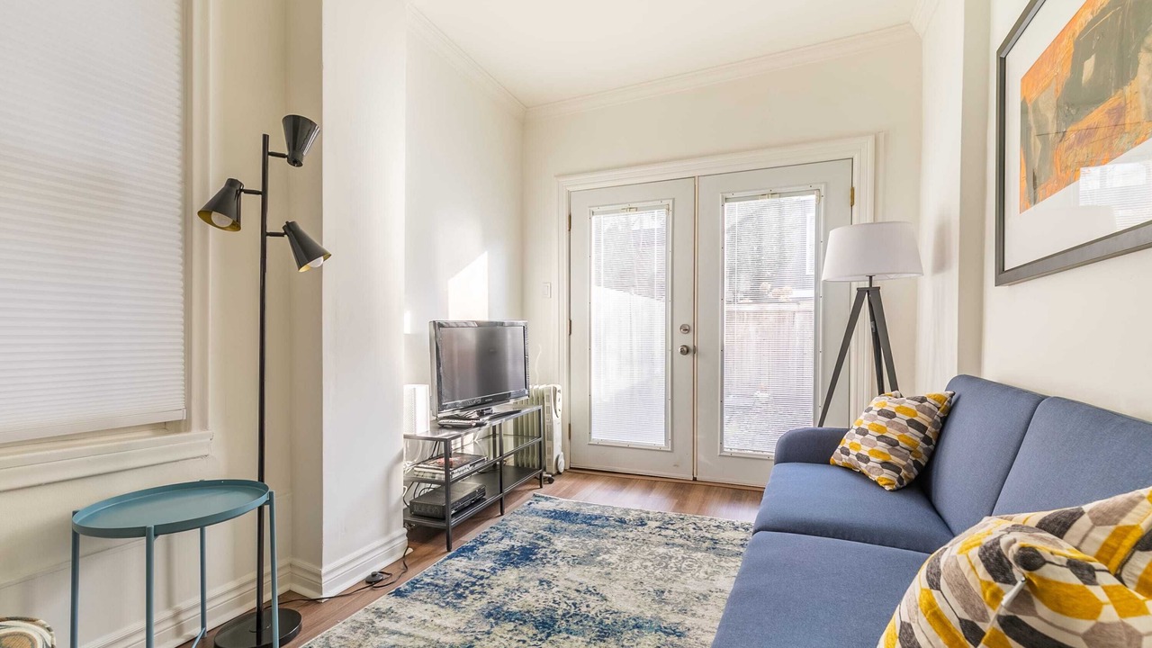 Photo of Livingroom in Yorkville