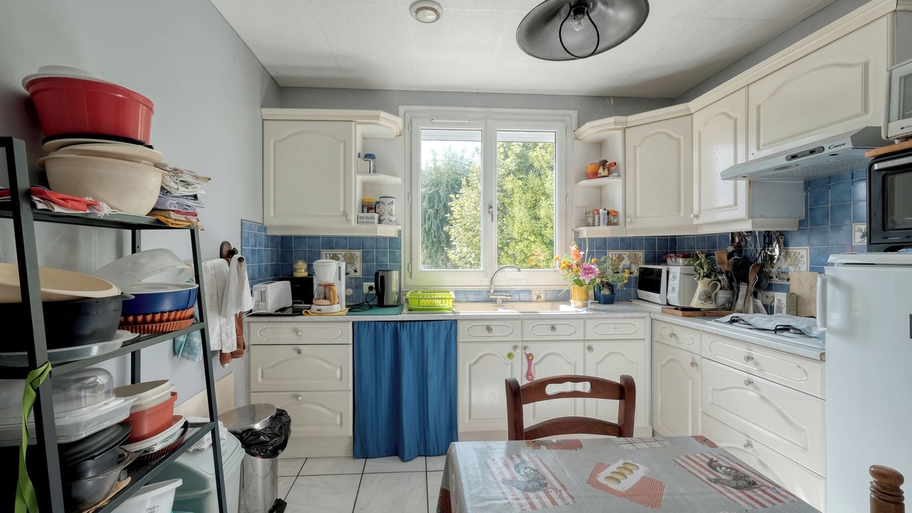 Photo of Kitchen in Dampierre-en-Burly