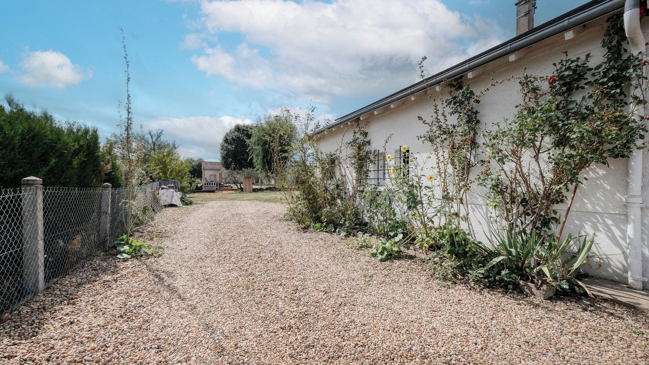 Photo of Outdoor in Dampierre-en-Burly