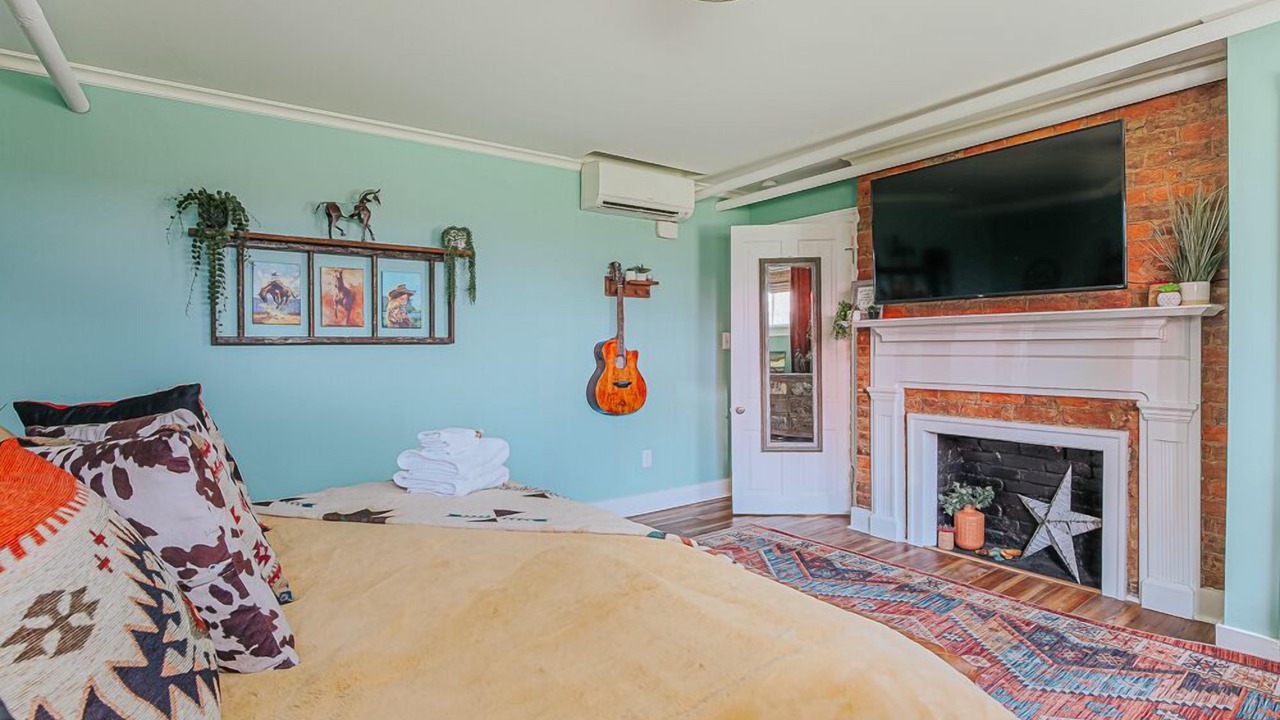 Photo of Bedroom in Staunton