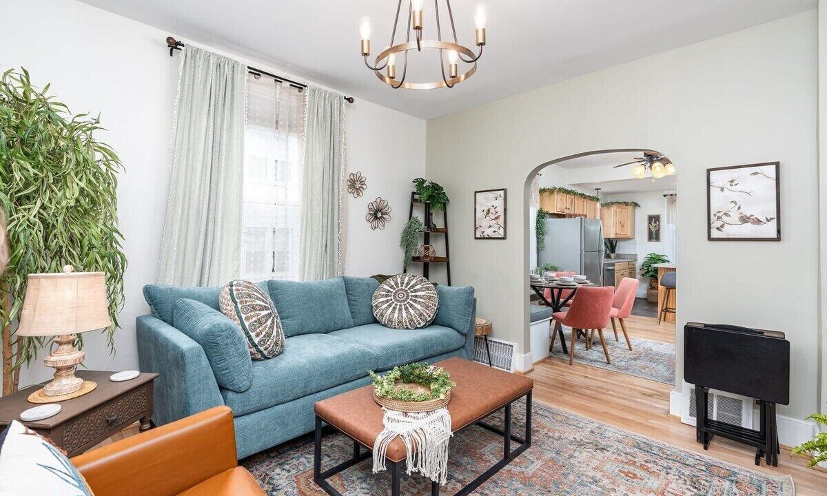 Photo of Livingroom in Staunton