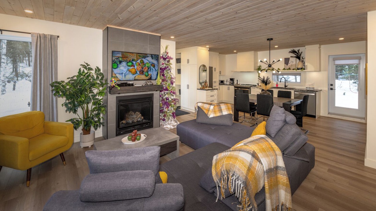 Photo of Livingroom in Baie-St-Paul