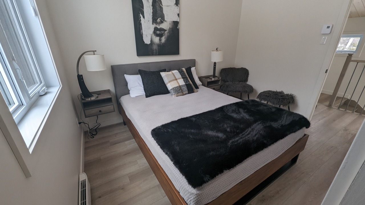 Photo of Bedroom in Baie-St-Paul