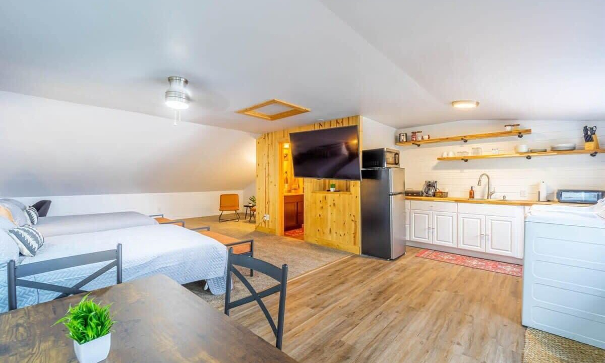 Photo of Bedroom in Mayfield