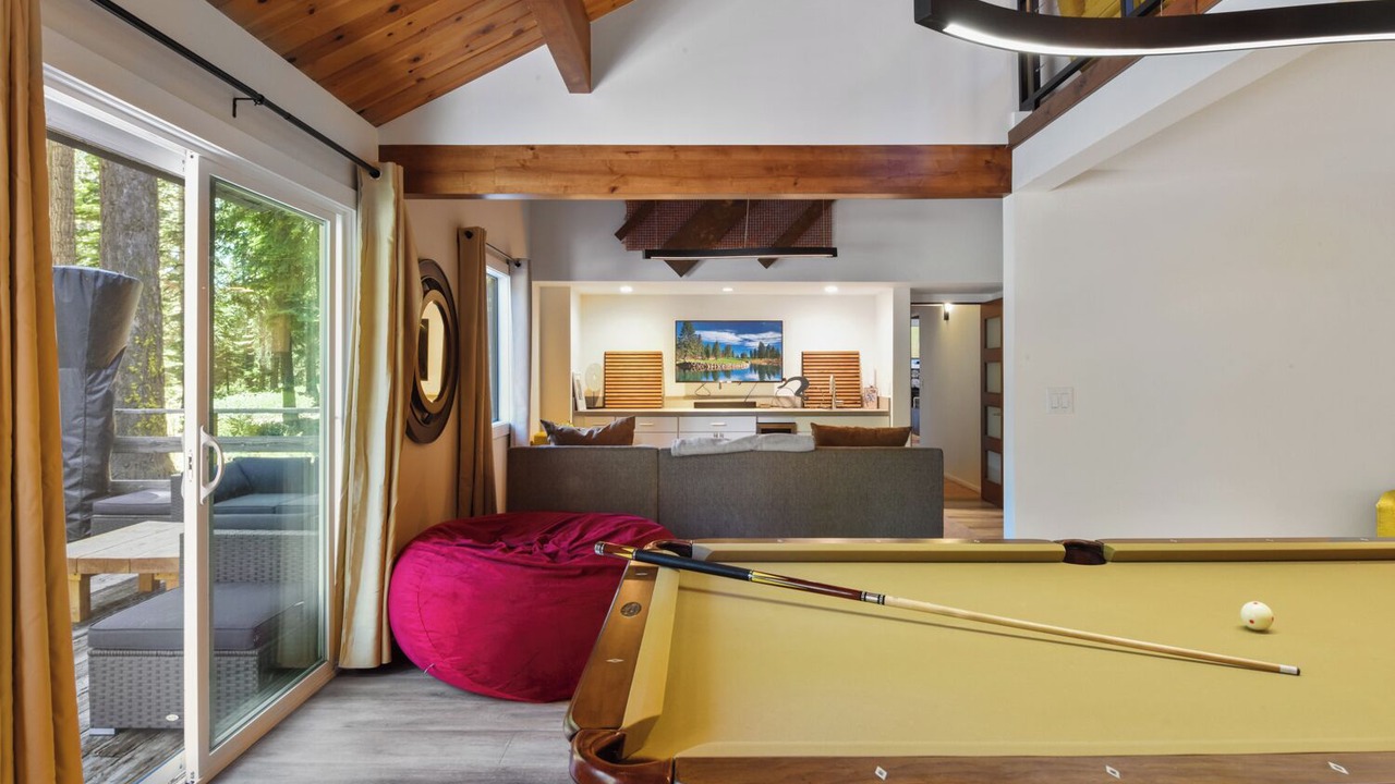 Photo of Bedroom in Carnelian Bay