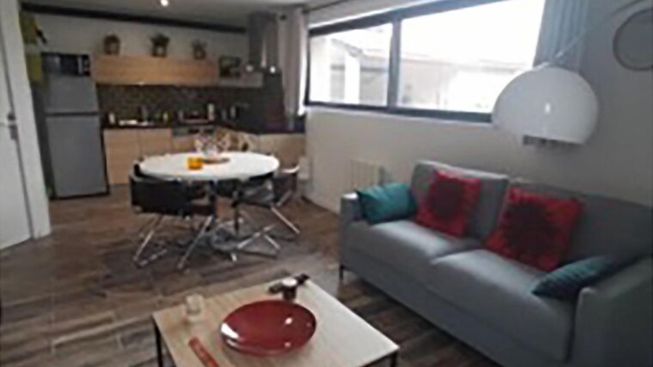 Photo of Livingroom in Realmont