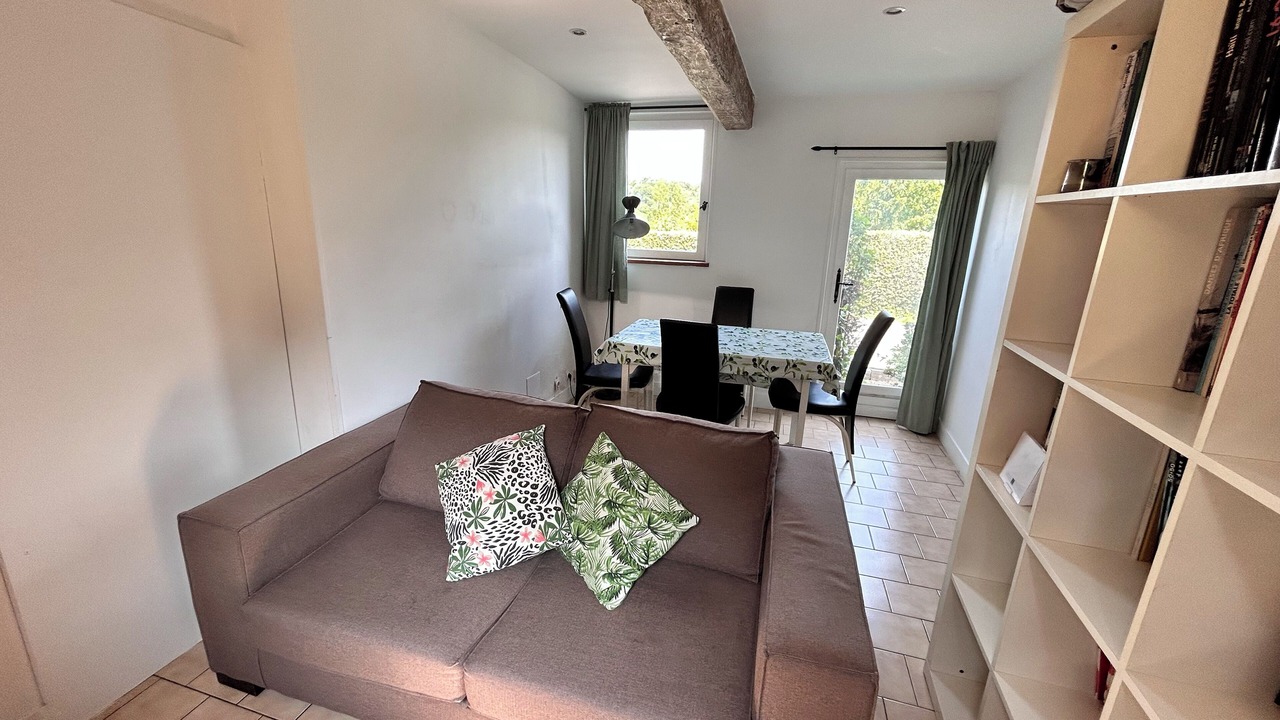 Photo of Livingroom in La Riviere-Saint-Sauveur