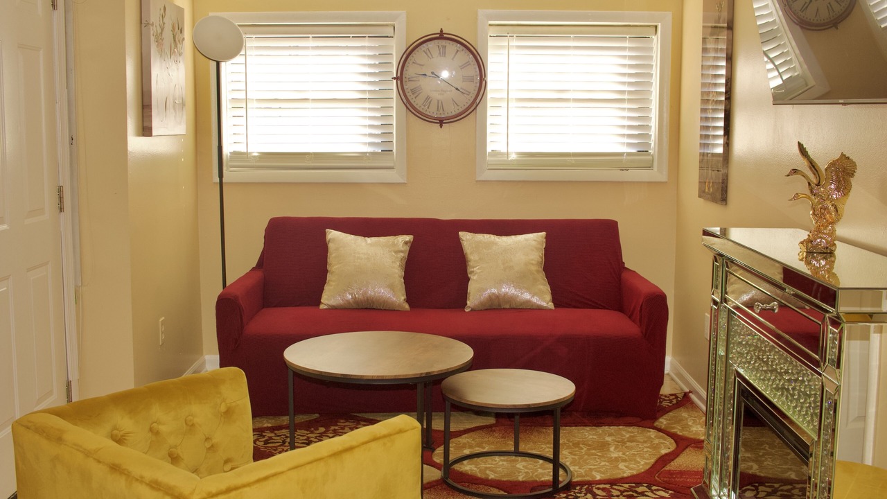 Photo of Livingroom in Cardozo