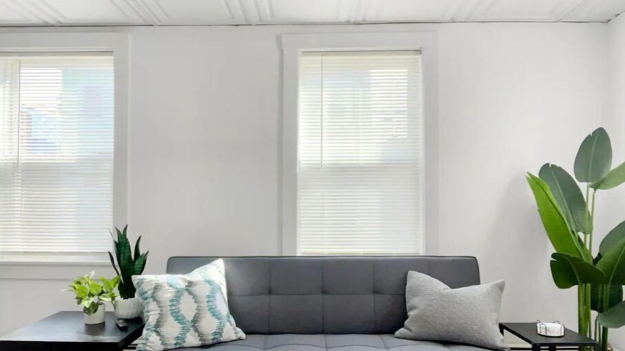 Photo of Livingroom in Jeffries Point