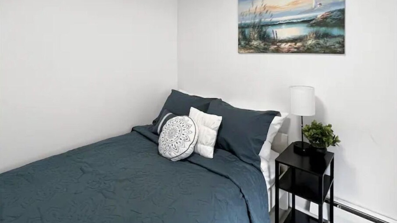 Photo of Bedroom in Jeffries Point
