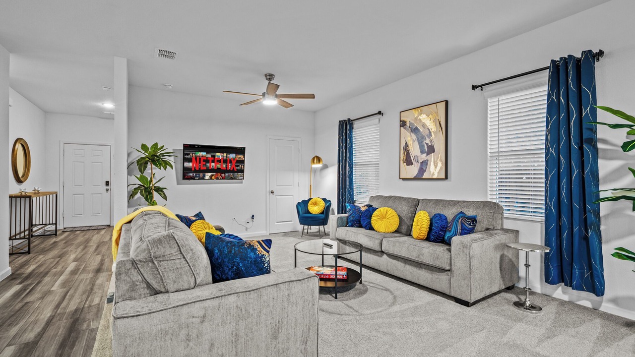 Photo of Livingroom in Lavon