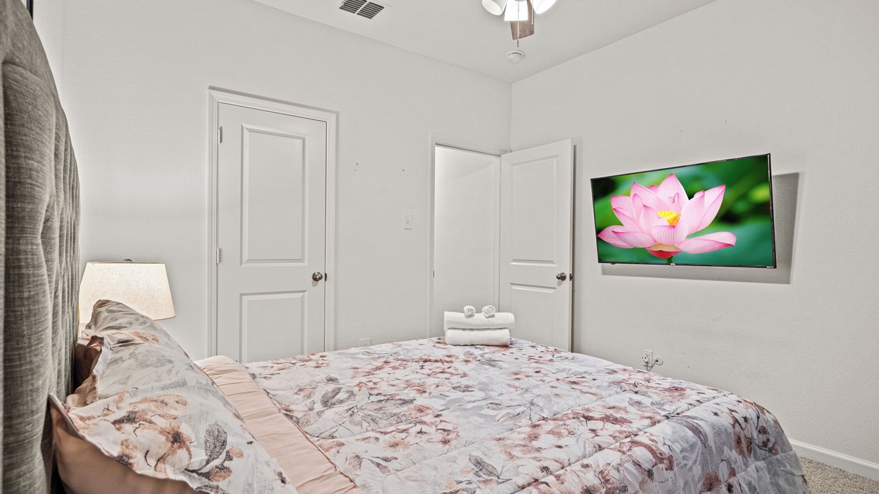 Photo of Bedroom in Lavon