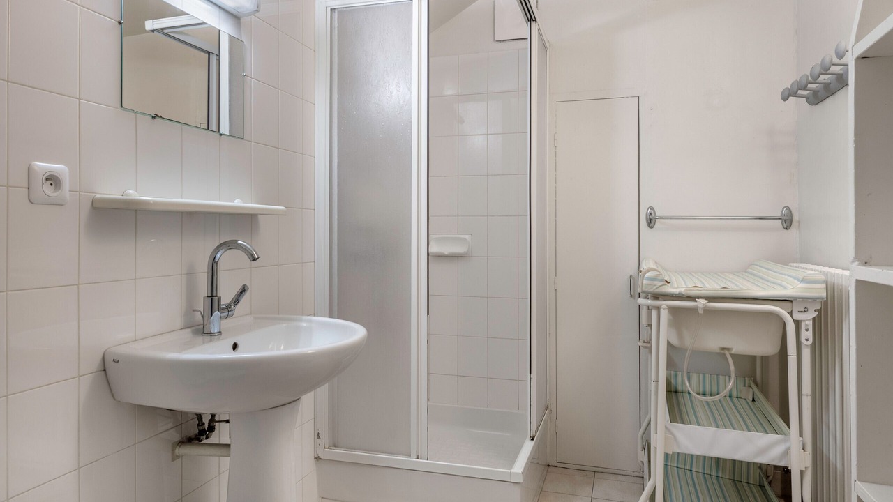 Photo of Bathroom in Pornichet