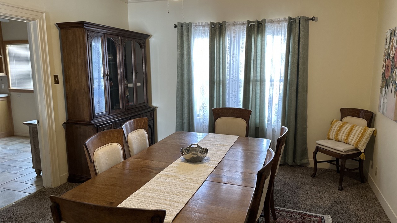 Photo of Bedroom in Sayles Blvd. Area