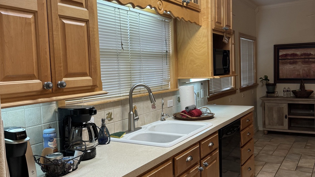 Photo of Kitchen in Sayles Blvd. Area