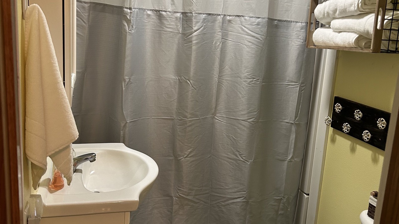 Photo of Bathroom in Cowden