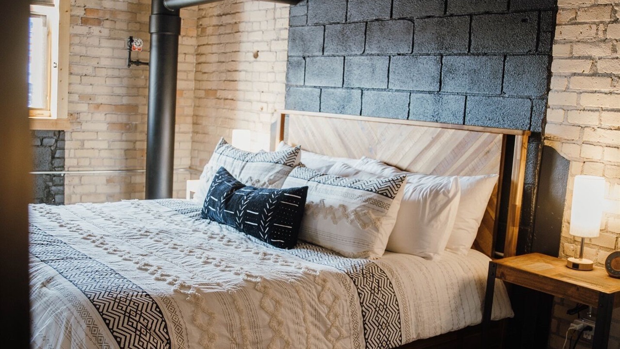 Photo of Bedroom in Canal Park