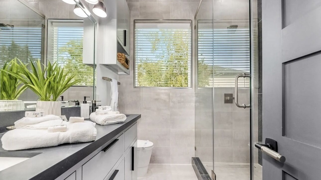 Photo of Bathroom in South Central Houston