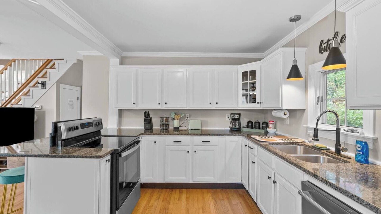 Photo of Others in Oakdale