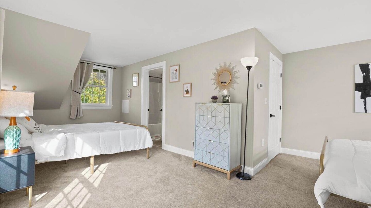 Photo of Others in Oakdale